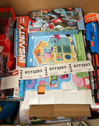 EX CAT HIGH ST TOYS RETURNS PALLET 6173253 - Click Image to Close